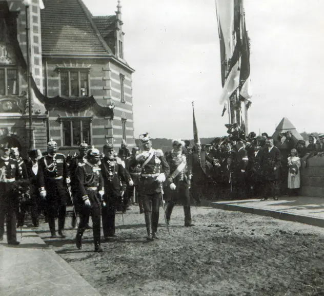 Kaiser Wilhelm II. bei der Hafeneröffnung