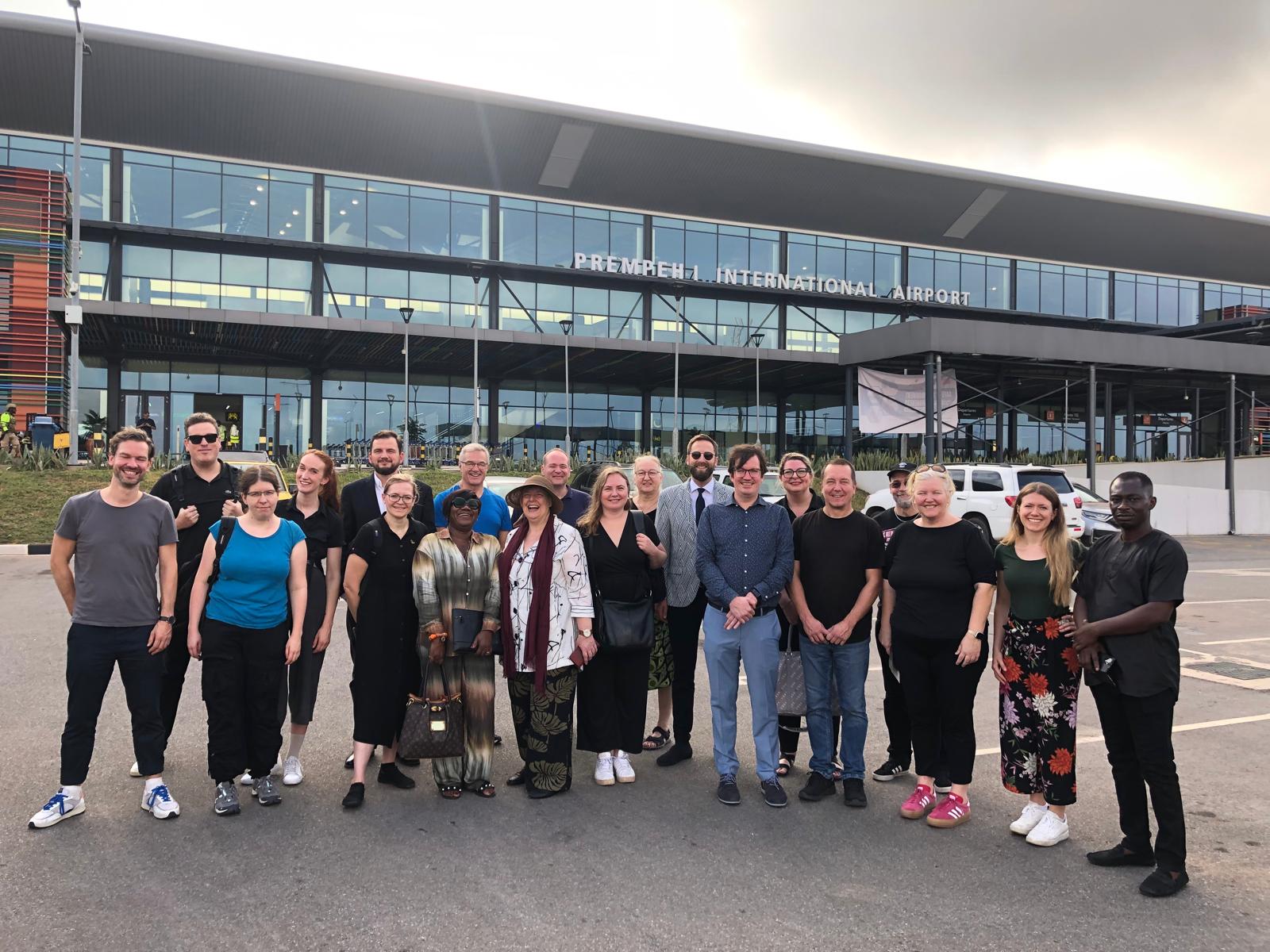 Die Delegation der Stadt Dortmund ist sicher zum Antrittsbesuch in Dortmunds neuer Partnerstadt Kumasi angekommen.