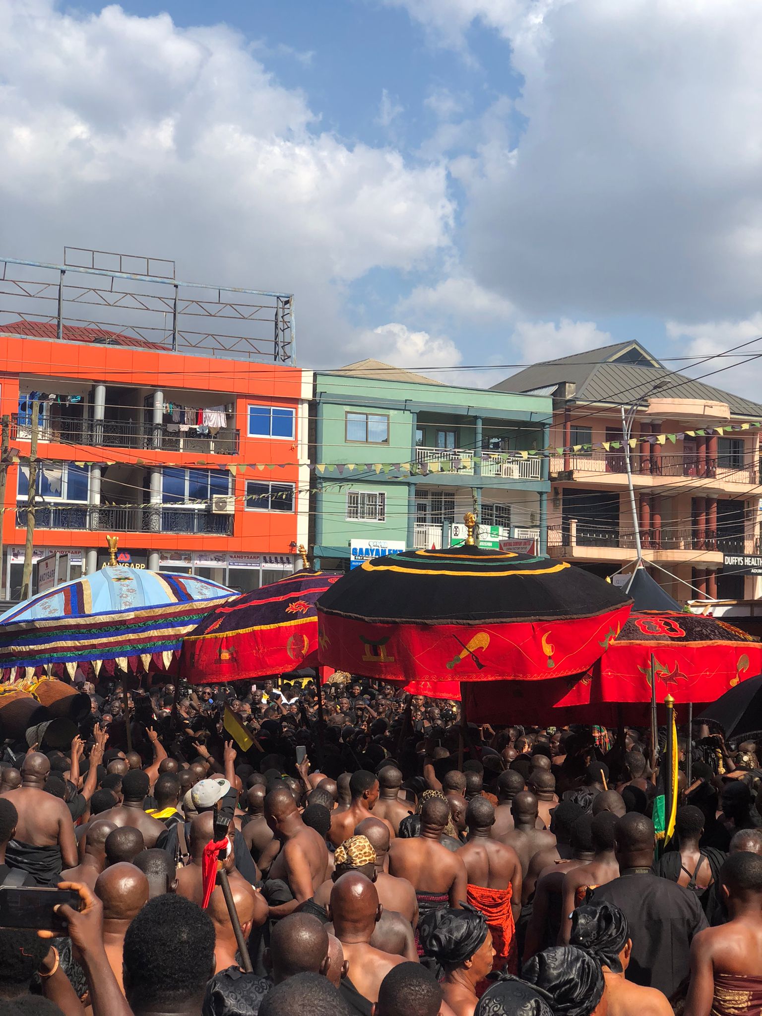 Die royale Beerdigung von Akyempem Hene.