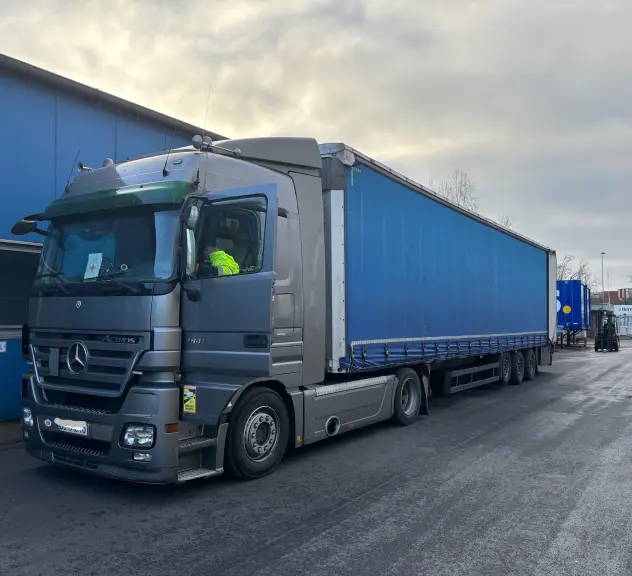 LKW im Dortmunder Hafen.