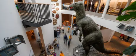 Besucher im Naturmuseum Dortmund